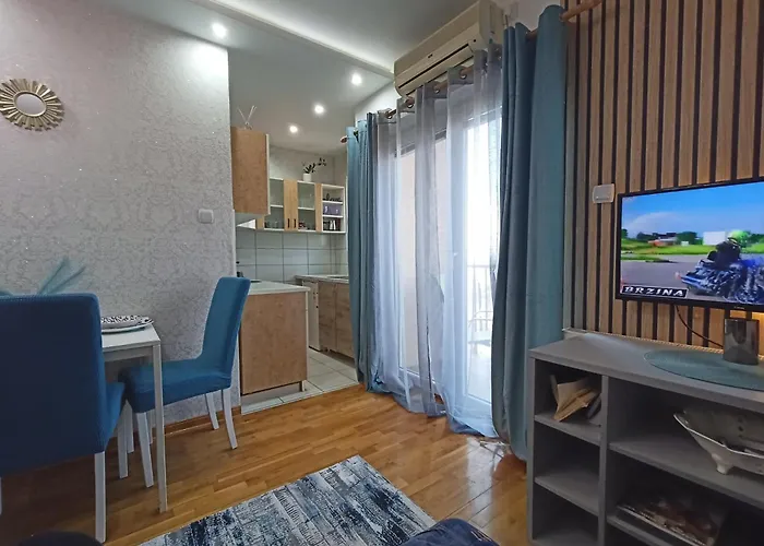 아파트 Emilija 소코 반자